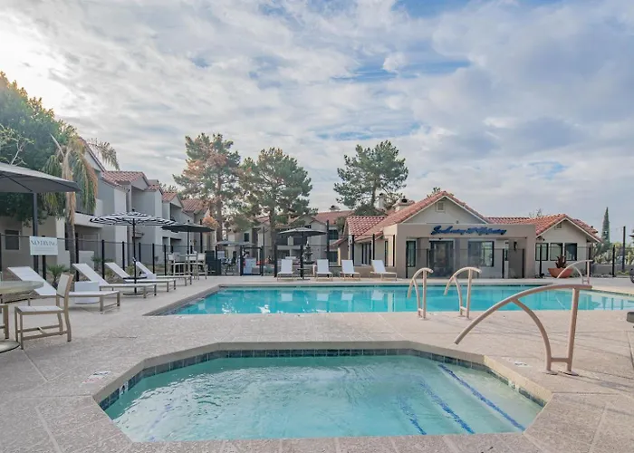 Golfers' Oasis Luxury 2Br Walk To Tpc Apartment Scottsdale